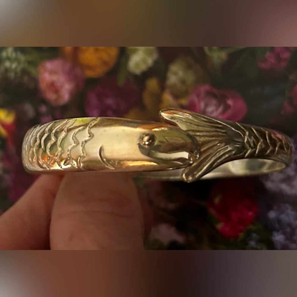 Rare Cape Cod Hinged Fish Bracelet